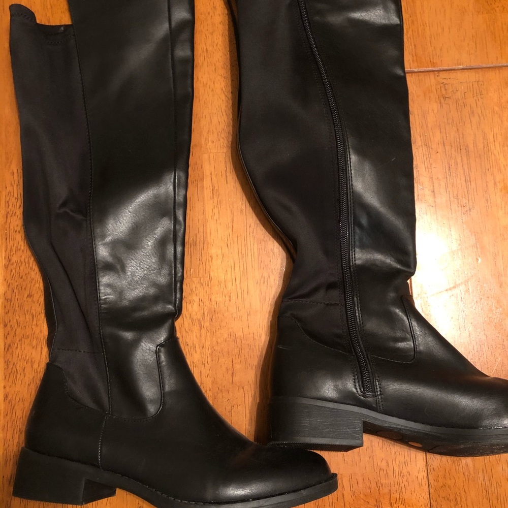 Black knee length boots